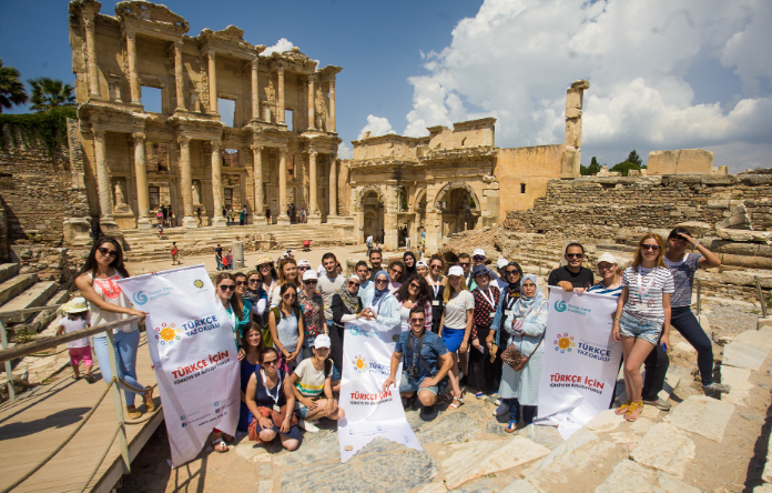 Yaz Okulu öğrencileri Anadolu’nun binlerce yıllık tarihine hayran kaldı