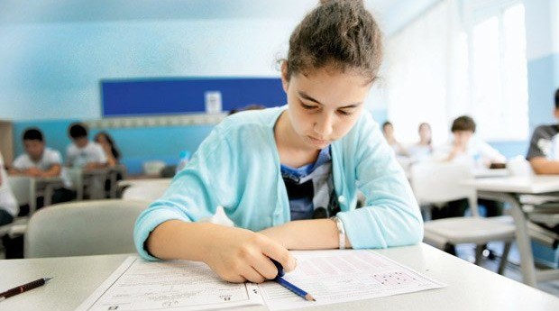İzmir Liseleri 2014'de Kaç Puanla Aldı, Kaç Puanla Kapattı?