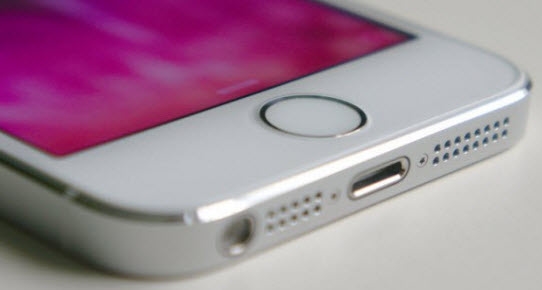 iOS 7.1.2 güncellemesi iPhone kullananları canından bezdirdi