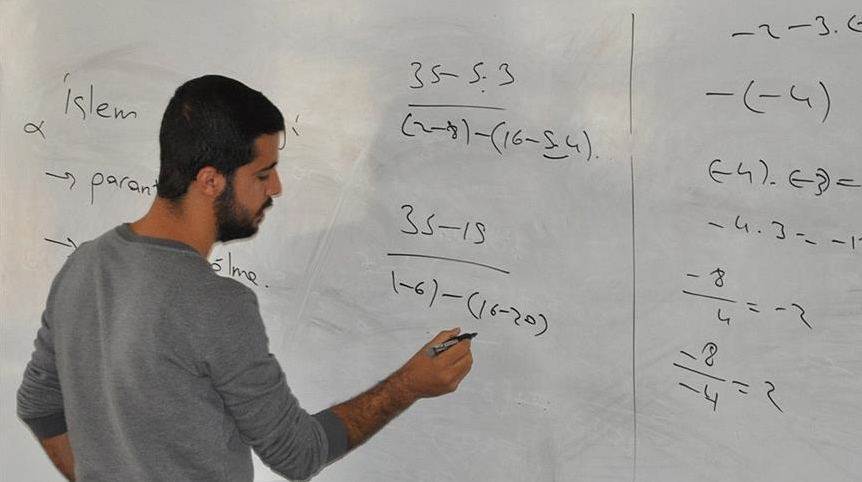 Matematik ve Türkçe derslerine ulusal politika