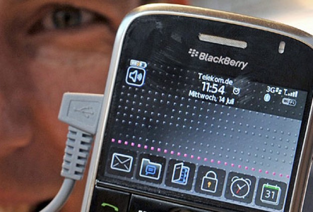 Blackberry’den "satıldı" haberlerine yalanlama