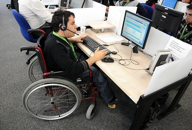 Kamuda İstihdam Edilen Engelli Sayısı Artırılacak