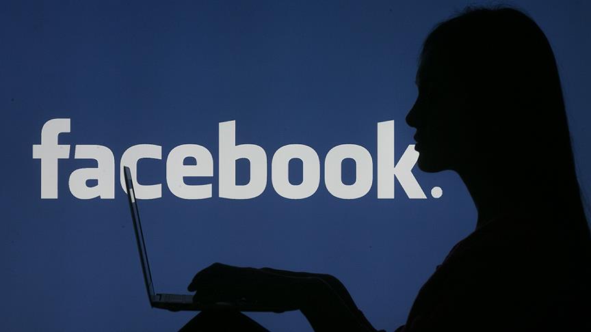 Facebook'ta harcanan zaman günlük 50 milyon saat azaldı