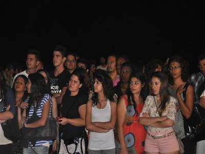 DAÜ, Yeni Öğrencilerine 'Plaj Partisi' Düzenledi