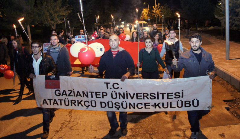 GAÜN Öğrencileri Cumhuriyet Bayramını Kutladı