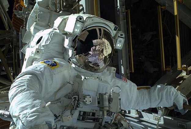 UUİ'deki 3 astronot Dünya'ya döndü