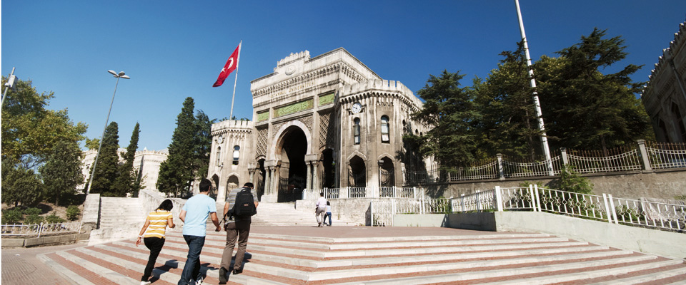 İstanbul Üniversitesi'nde Tercih ve Tanıtım Günleri Başlıyor!