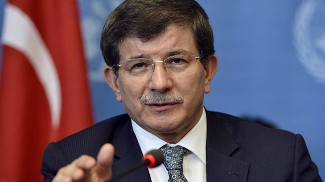 Başbakan Davutoğlu'ndan İlk Seçim Yorumu