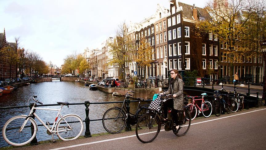 Hollanda'da bisiklet yaşam biçimi