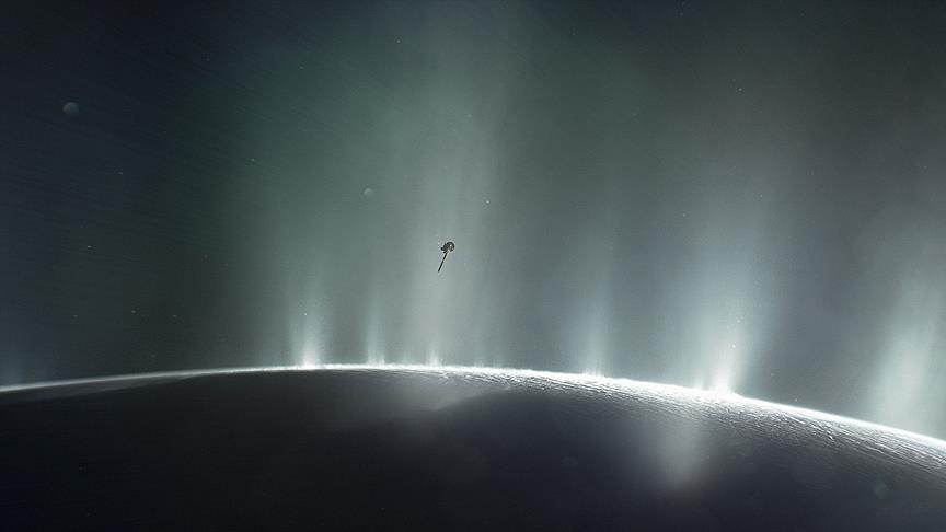Satürn'ün uydusunda yaşamı destekleyecek kanıtlar bulundu