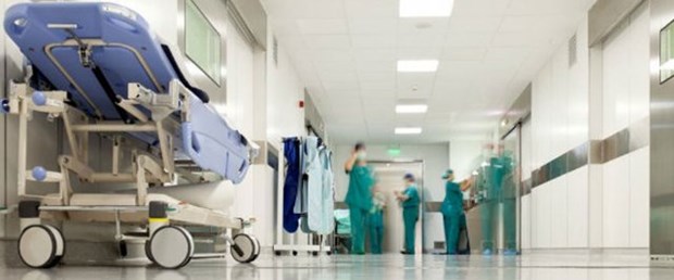Üniversite hastanelerinde kalp ameliyatına ek ücret