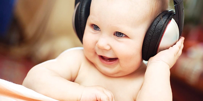 Tekno müzik tüp bebekleri büyütüyor
