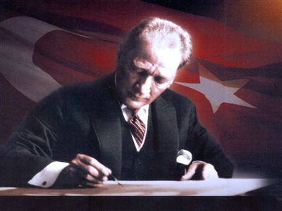 ‘Atatürk Unutturulmak İsteniyor‘