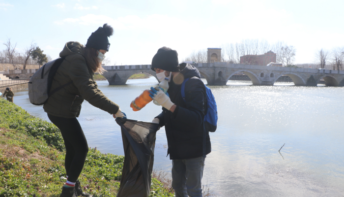 Öğrenciler Meriç ve Tunca nehirlerinin çevresini temizledi