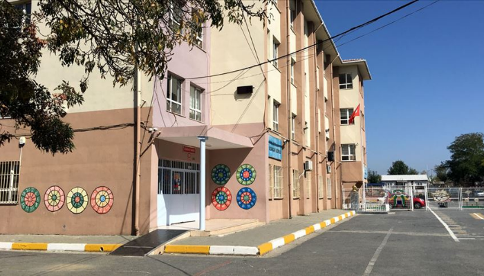 İstanbul'da deprem riski bulunan tüm okullar boşaltıldı