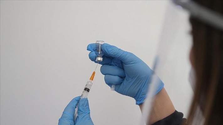 Dünya genelinde 4 milyar 540 milyon dozdan fazla Kovid-19 aşısı yapıldı