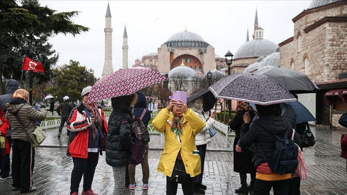 İstanbul'a ocak ayında 1 milyon 17 bin turist geldi
