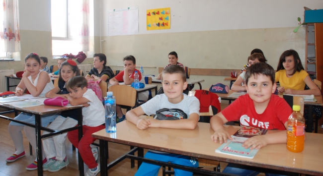 Kosova'da Türkçe eğitim 65 yaşında!