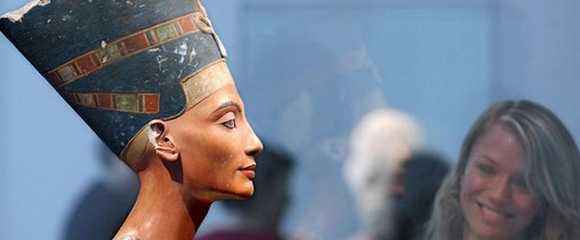 Nefertiti'nin gizemi çözülüyor mu?