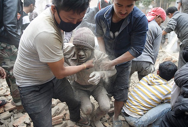Nepal'de Deprem! Kurtarma Çalışmaları Sürüyor