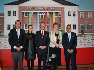 Uluslararası İlk Çocuk Üniversitesi Kampüsü Adana‘da Kuruluyor