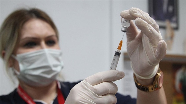 Dünya genelinde 1,18 milyardan fazla doz Kovid-19 aşısı yapıldı