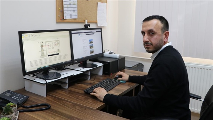 Türk akademisyen kemiğin sağlamlığını ölçebilecek tıbbi cihaz prototipi geliştirdi