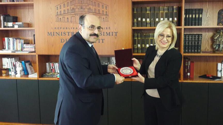 Arnavutluk ile Türkiye arasında eğitim alanında iyi niye protokolü imzalandı