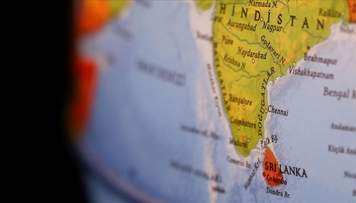 Sri Lanka'da kağıt kıtlığı nedeniyle sınavlar ertelendi