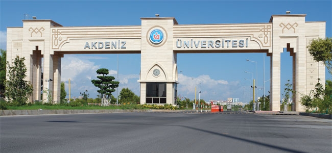 Akdeniz Üniversitesi 