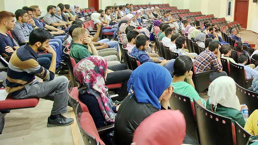 Üniversiteler yaklaşık 2 bin Suriyeli öğrenciye kapılarını açtı