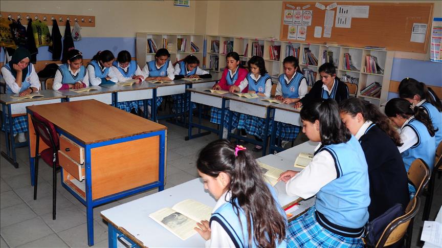Liselerde kız çocuklarının okullaşma oranı yüzde 83'e ulaştı
