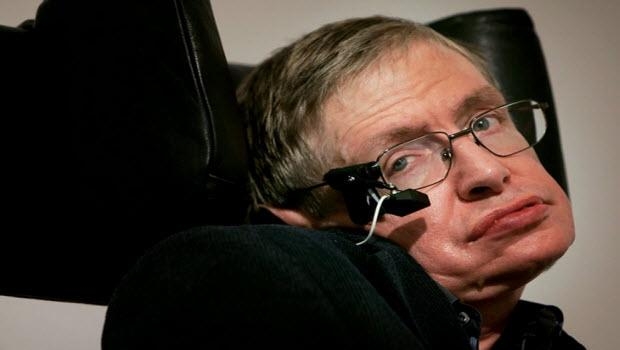 Hawking: 'Evreni çözeceğiz ama kadınları asla...'