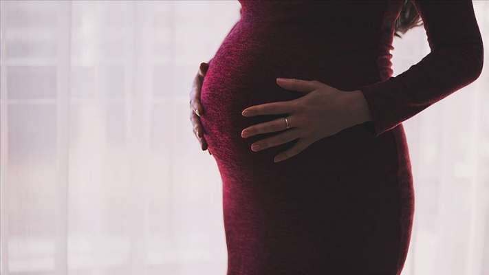 Uzmanlara göre gebelik ve doğum Kovid-19 kapma riskini artırmıyor