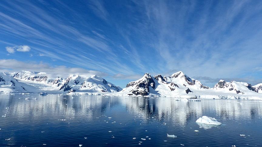 Antarktika'da deniz altı buzul erimesi alarm veriyor