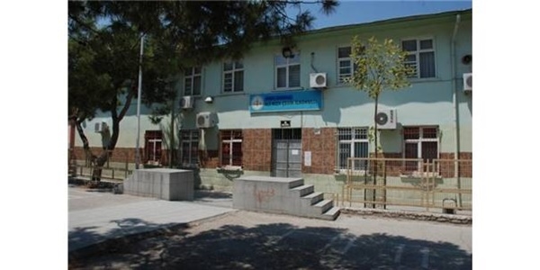 1945'ten bu yana eğitim veren ilkokul kapatıldı