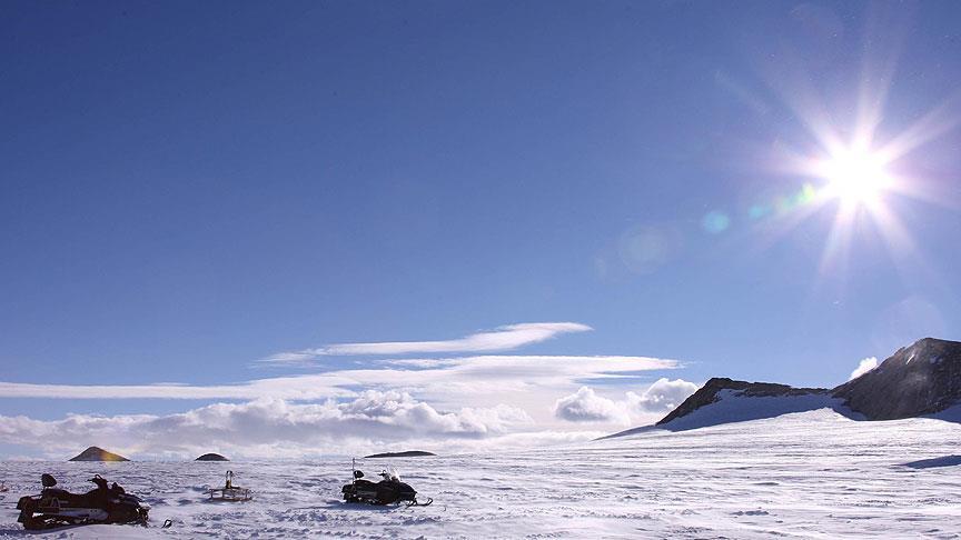Antarktika'daki ozon deliği küçülüyor