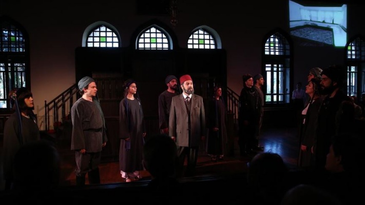 Devlet Tiyatroları İstiklal Şairi'ni 'Mehmet Akif' oyunuyla andı