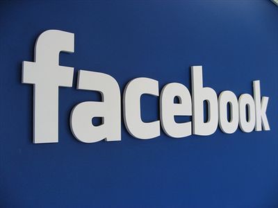 Facebook Zaman Tüneli Değişiyor