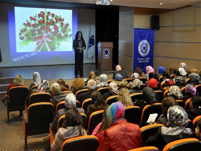 İstanbul Aydın Üniversitesi Sürekli Eğitim Merkezi Aile Seminerleri Devam Ediyor