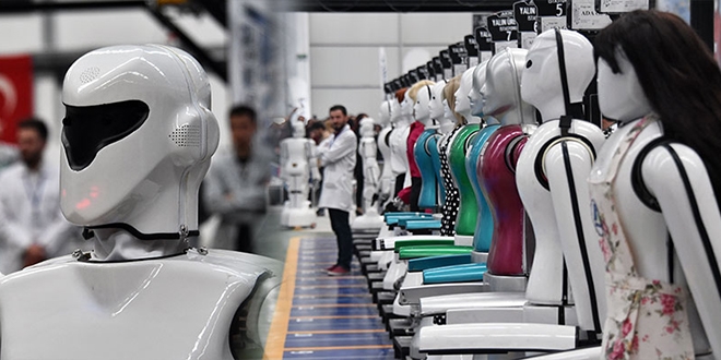 Türkiye'nin ilk insansı robot fabrikası Konya'da açıldı