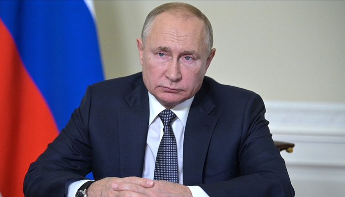 Putin'e verilen "fahri doktora" unvanı iptal edildi