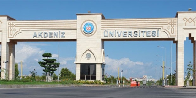 Akdeniz Üniversitesi rektör seçimi için sandık başında
